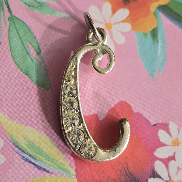 Letter C pendant charm silver tone alphabet initial monogram - Picture 7 of 7